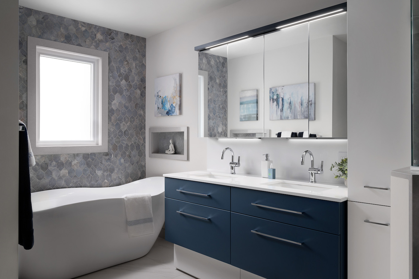 cornwall-ontario-bathroom-interior-design