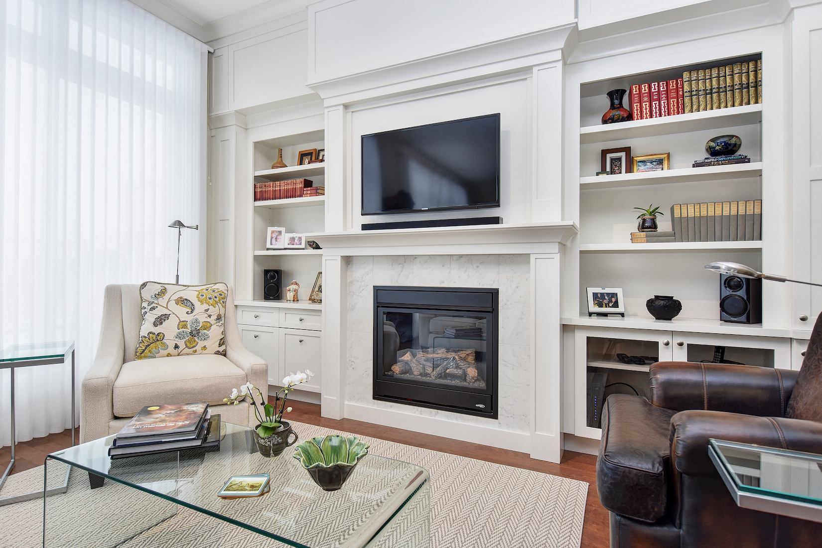living-room-fireplace-built-in-bookshelves