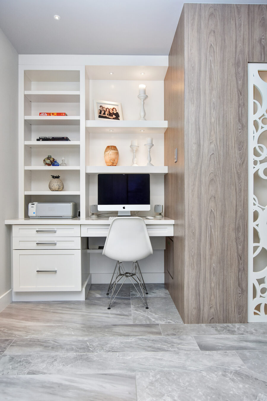 sheridan-interiors-primary-bedroom-desk-design
