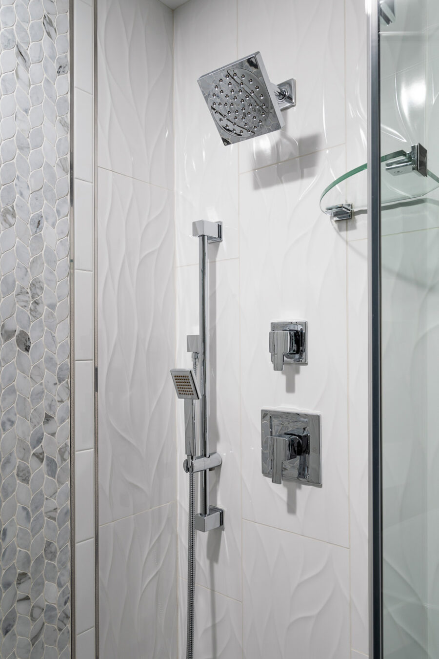 shower-detail-primary-bathroom-design