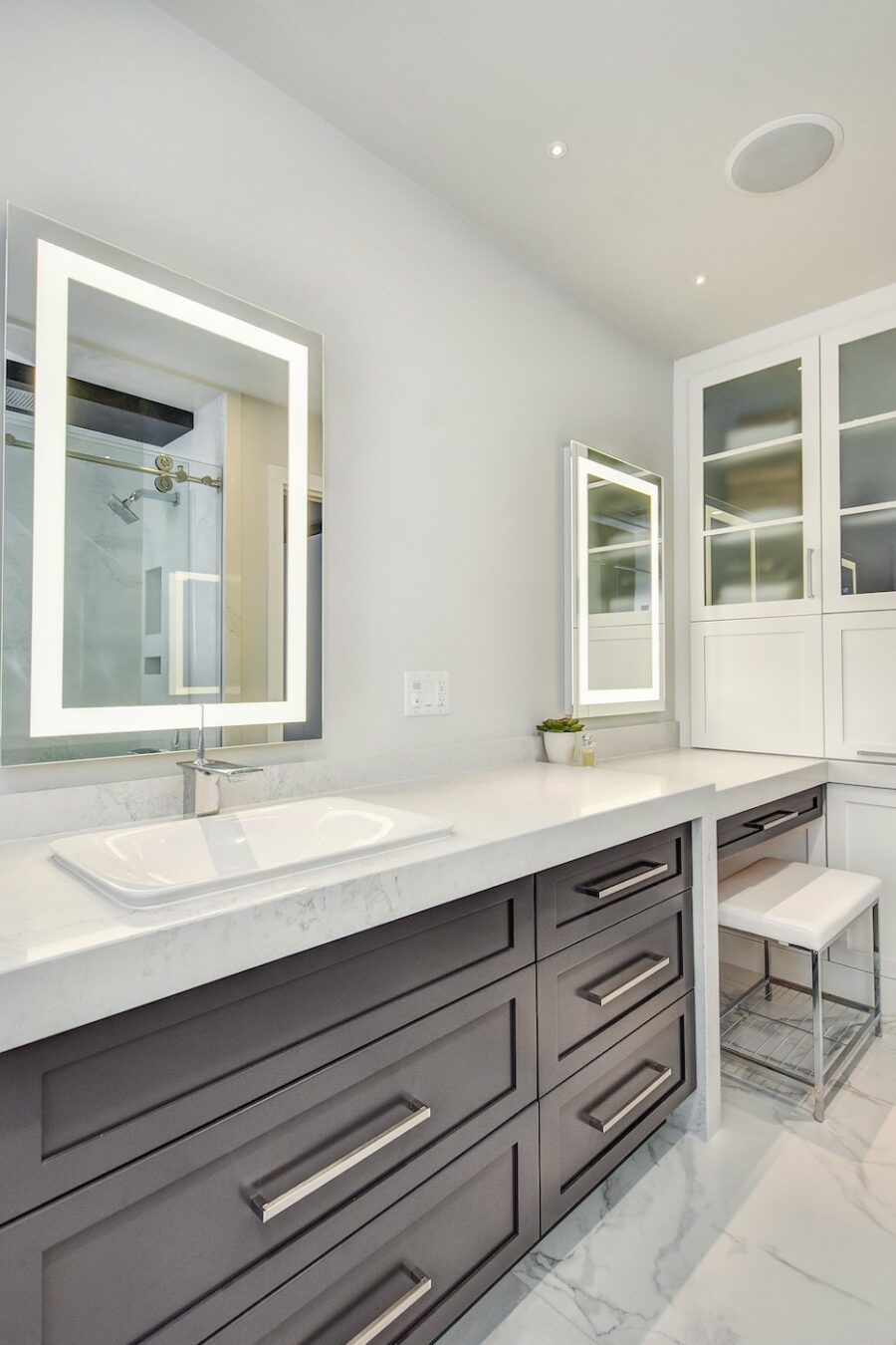 vanity-detail-bathroom-interior-design