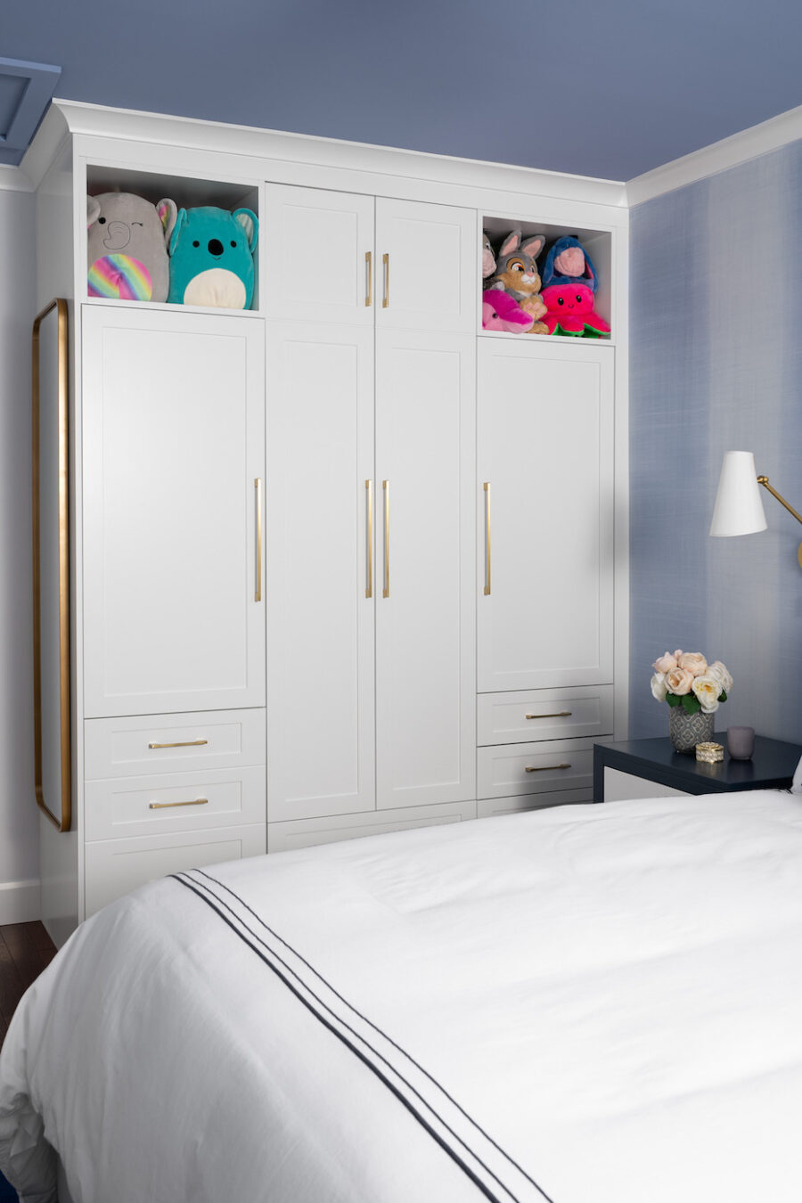 kids-bedroom-interior-design-storage