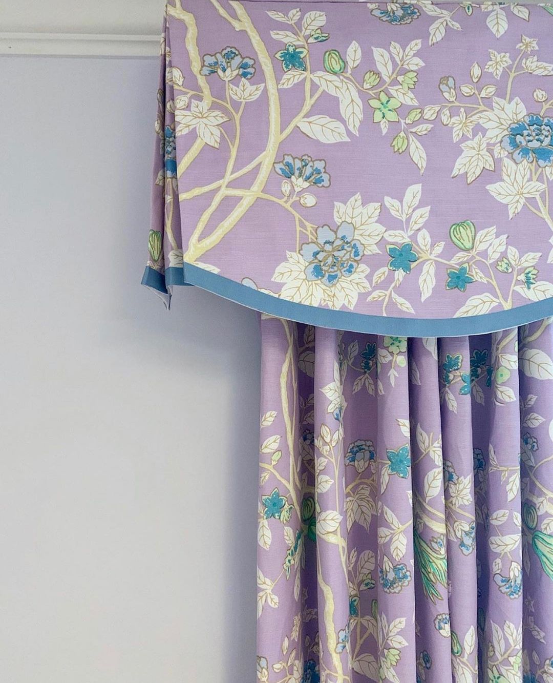 Custom drapery by Brooke Riebeling Interiors.  Sheridan Interiors, luxury interior design firm specializing in custom window treatments for Ottawa, Cornwall and surrounding areas.