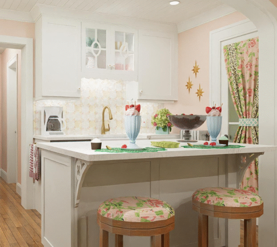 BEFORE & AFTER – Vintage Cottage Kitchen Makeover Brockville, Ontario
